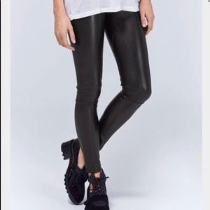 Aritzia Wilfred Rebelle Vegan Leather Pant